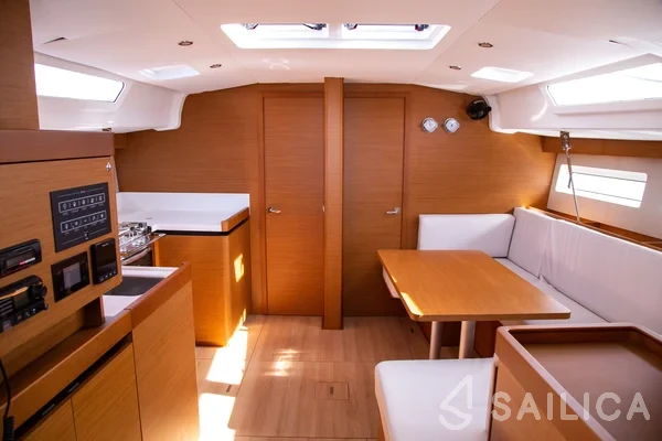Sun Odyssey 490 - Yacht Charter Sailica