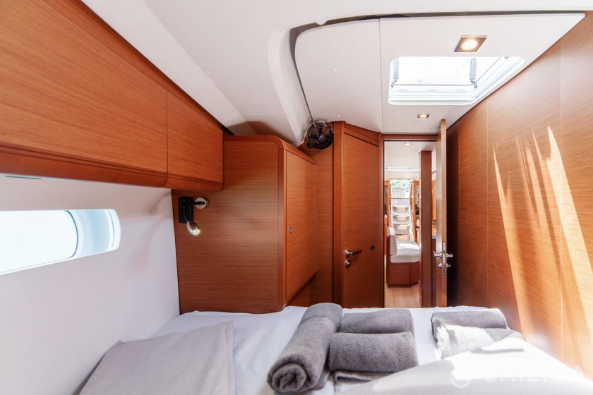Sun Odyssey 519 - Yacht Charter Sailica