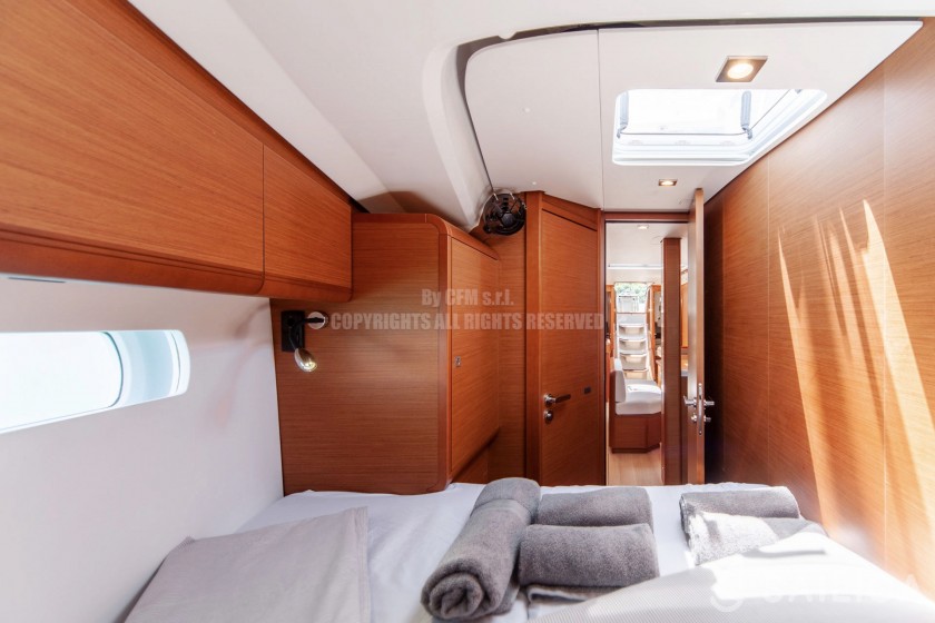 Sun Odyssey 519 - Yacht Charter Sailica