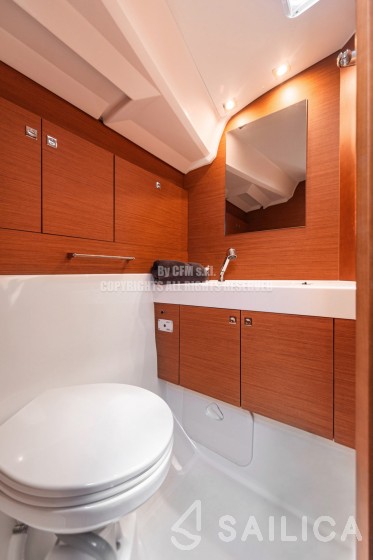 Sun Odyssey 519 - Yacht Charter Sailica