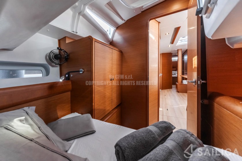 Sun Odyssey 449 - Yacht Charter Sailica