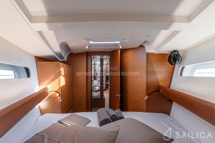 Sun Odyssey 449 - Yacht Charter Sailica