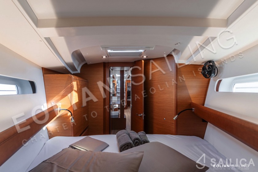 Sun Odyssey 449 - Yacht Charter Sailica