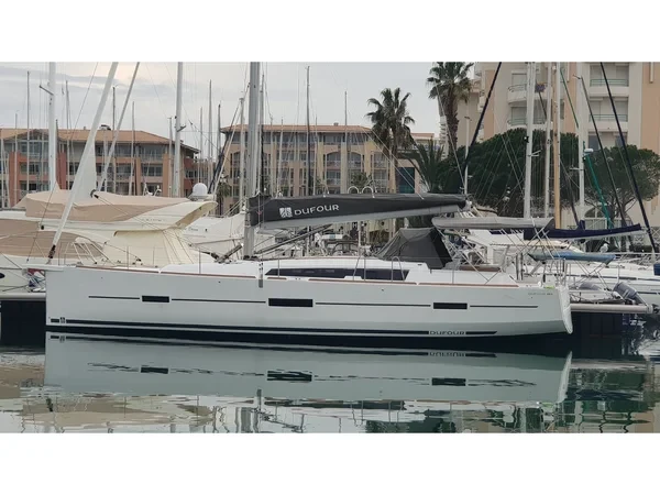 Dufour 460 - Yacht Charter Sailica