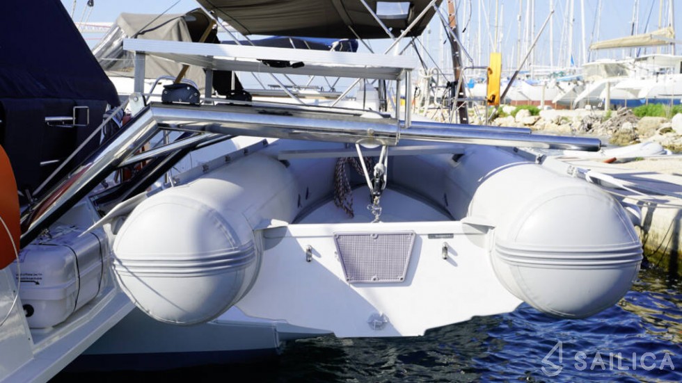 Lagoon 40 - Yacht Charter Sailica