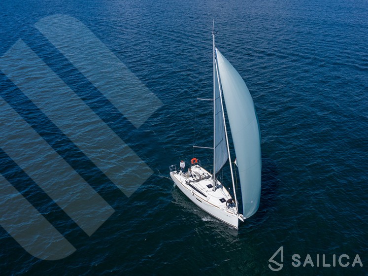 Sun Odyssey 349 - Yacht Charter Sailica
