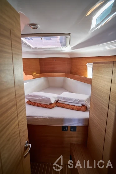 Elan Impression 45.1 - Yacht Charter Sailica