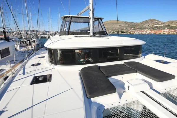 Lagoon 46  - Yacht Charter Sailica
