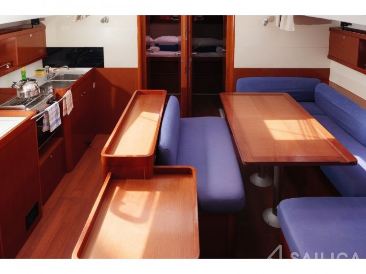 Oceanis 50 Family - Yacht Charter Sailica