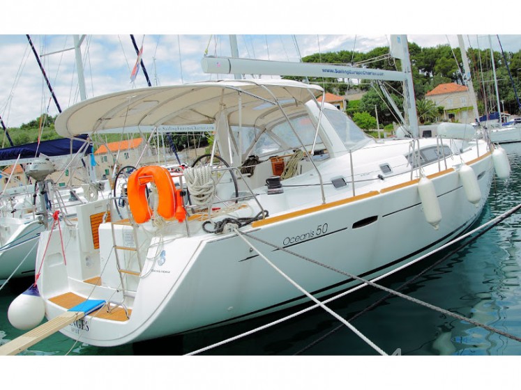 Oceanis 50 Family - Yacht Charter Sailica