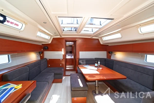 Hanse 458 - Yacht Charter Sailica