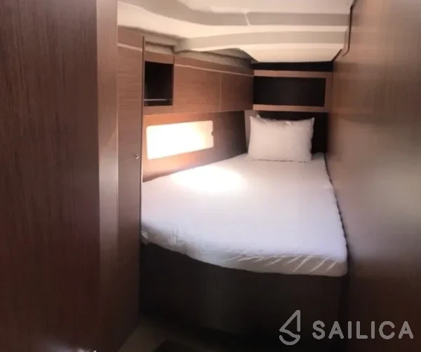 Oceanis 46.1 - Yacht Charter Sailica