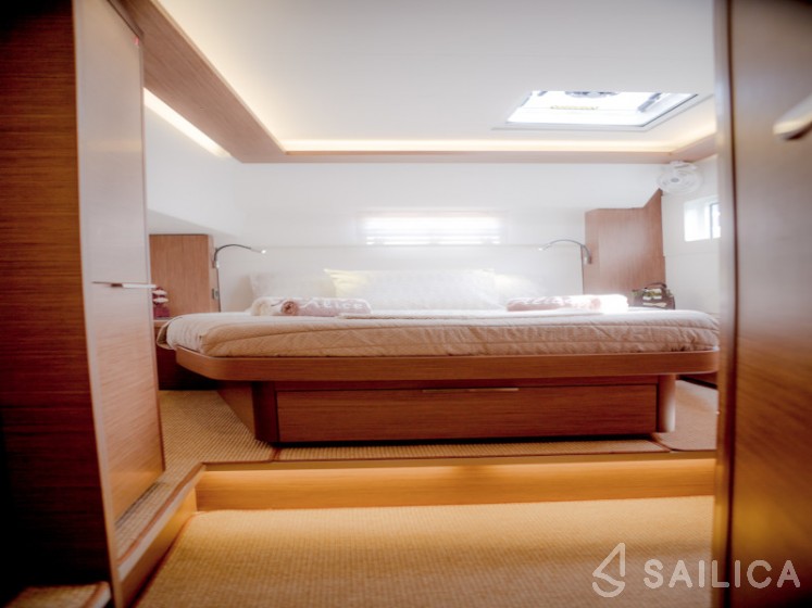 Lagoon 46  - Yacht Charter Sailica