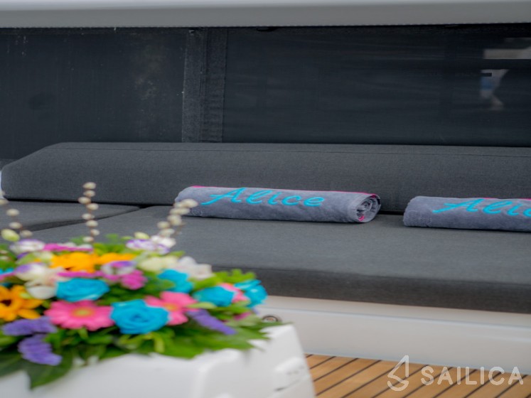 Lagoon 46  - Yacht Charter Sailica