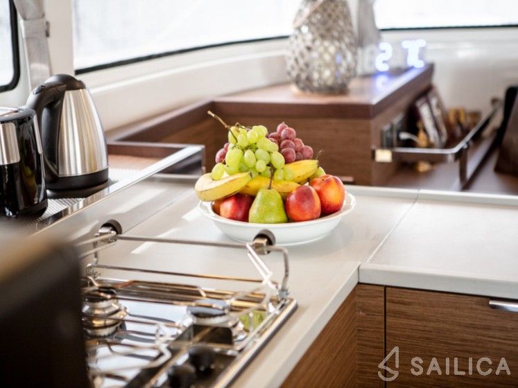 Lagoon 46  - Yacht Charter Sailica