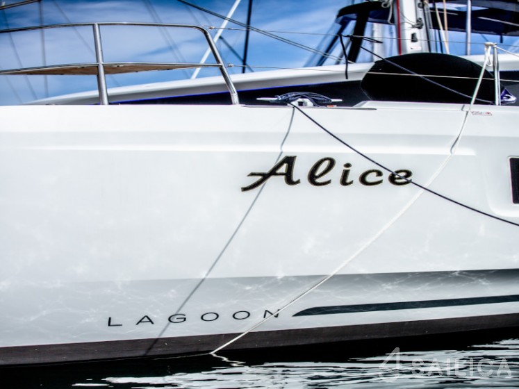 Lagoon 46  - Yacht Charter Sailica