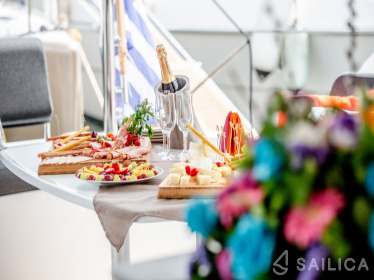 Lagoon 46  - Yacht Charter Sailica