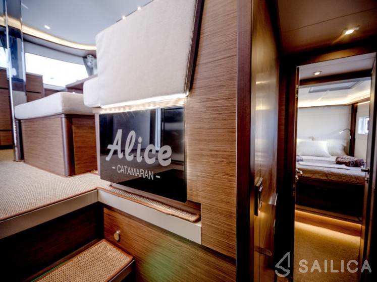 Lagoon 46  - Yacht Charter Sailica