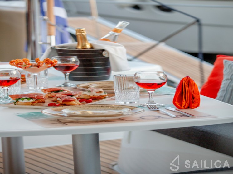 Lagoon 46  - Yacht Charter Sailica
