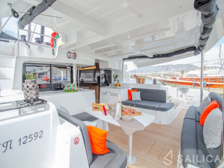 Lagoon 46  - Yacht Charter Sailica