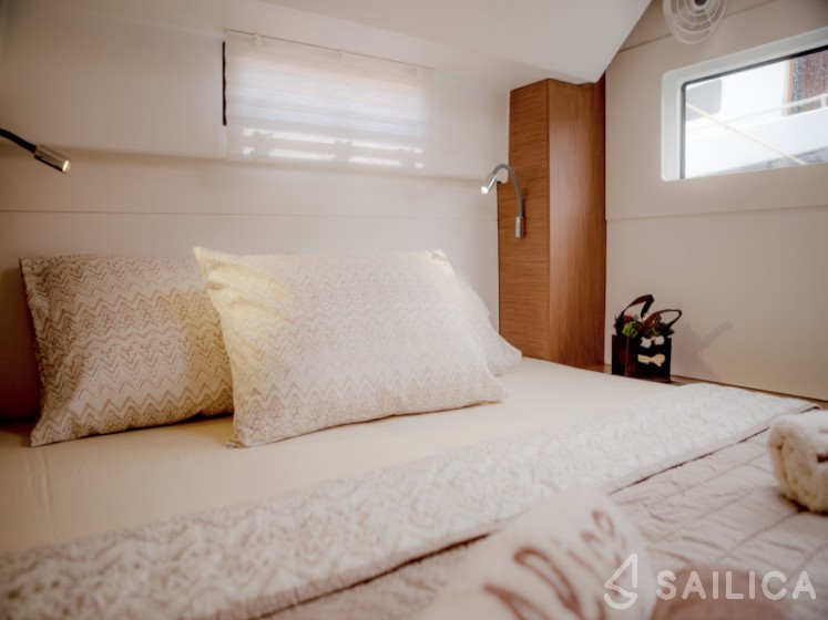 Lagoon 46  - Yacht Charter Sailica