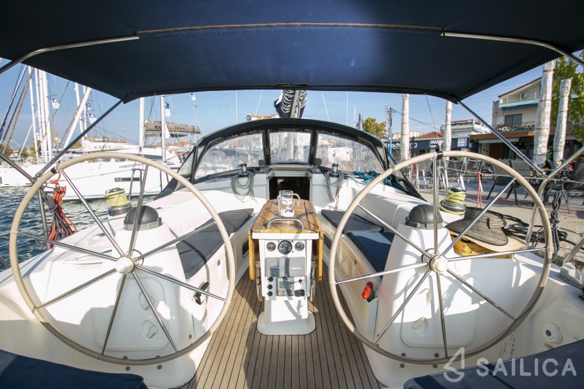 Bavaria 44 - Yacht Charter Sailica
