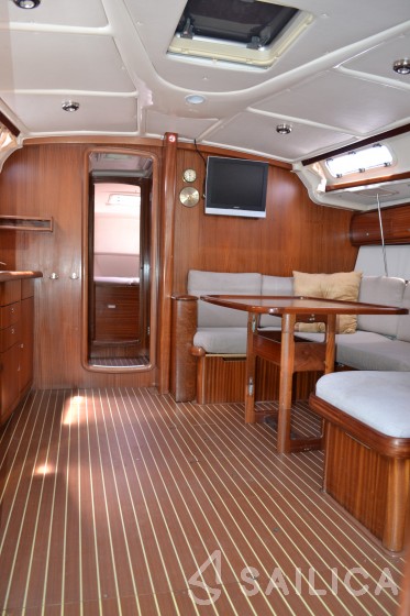 Bavaria 44 - Yacht Charter Sailica