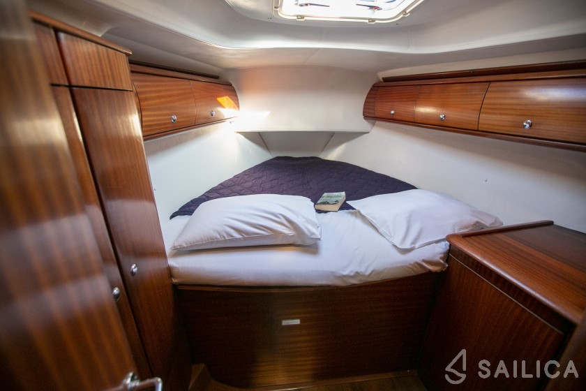 Bavaria 44 - Yacht Charter Sailica