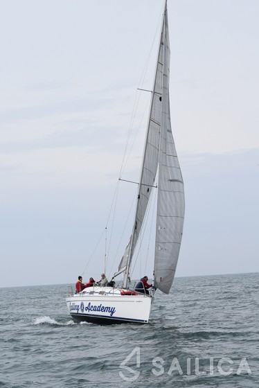Bavaria 35 Match - Yacht Charter Sailica