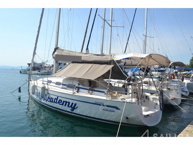 Bavaria 35 Match - Yacht Charter Sailica