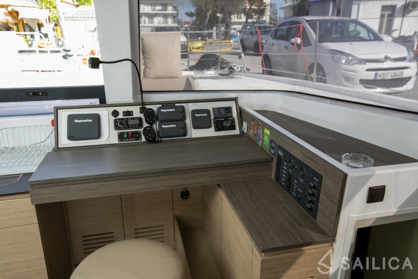 Bali 4.0 - Yacht Charter Sailica