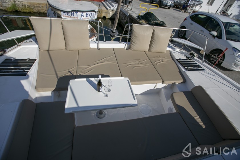 Bali 4.0 - Yacht Charter Sailica