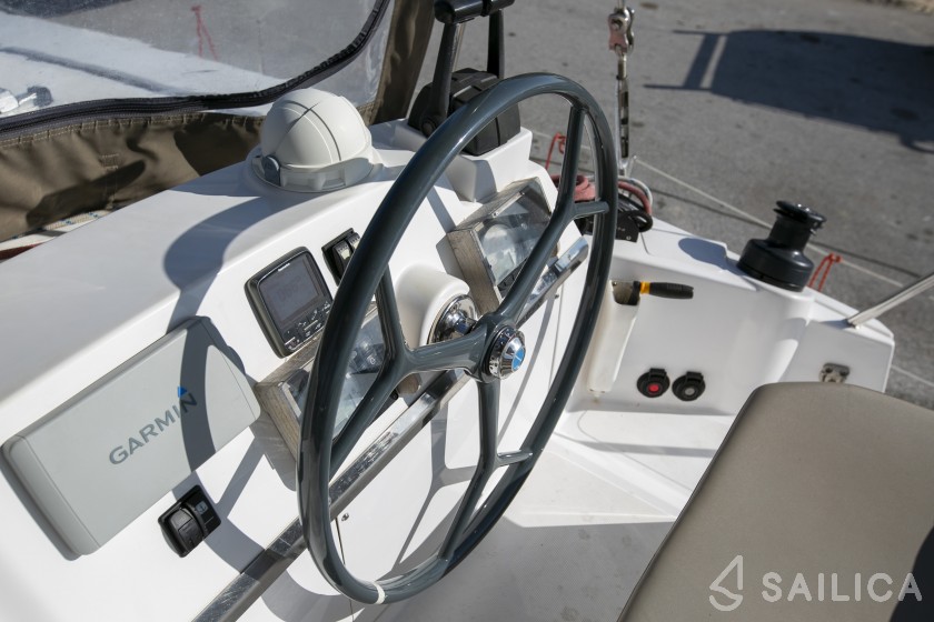 Bali 4.0 - Yacht Charter Sailica