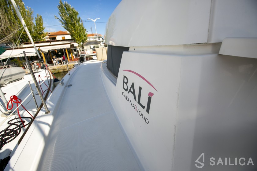 Bali 4.0 - Yacht Charter Sailica