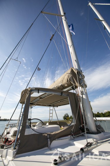 Bali 4.0 - Yacht Charter Sailica