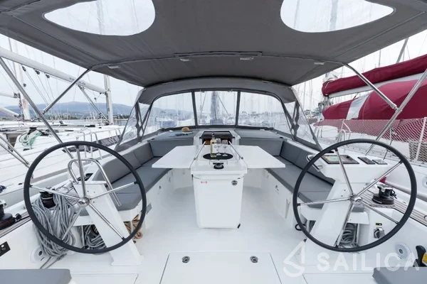 Oceanis 46.1 - Yacht Charter Sailica