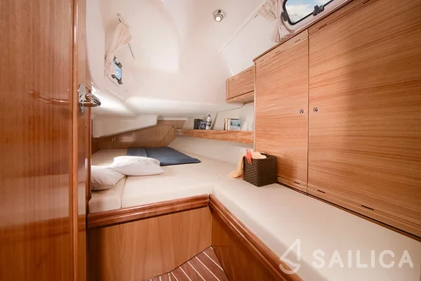 Bavaria 40 Cruiser - Yacht Charter Sailica