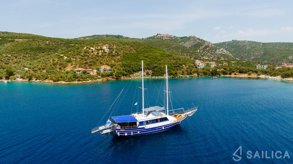 Gulet - Yacht Charter Sailica