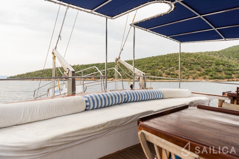 Gulet - Yacht Charter Sailica