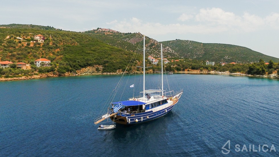 Gulet - Yacht Charter Sailica