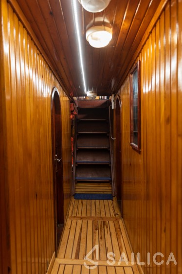 Gulet - Yacht Charter Sailica
