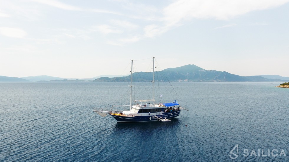 Gulet - Yacht Charter Sailica