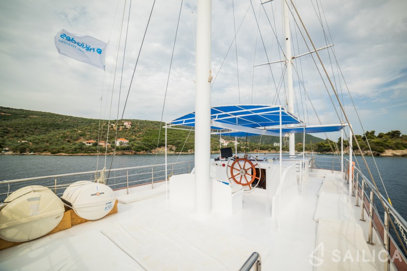 Gulet - Yacht Charter Sailica