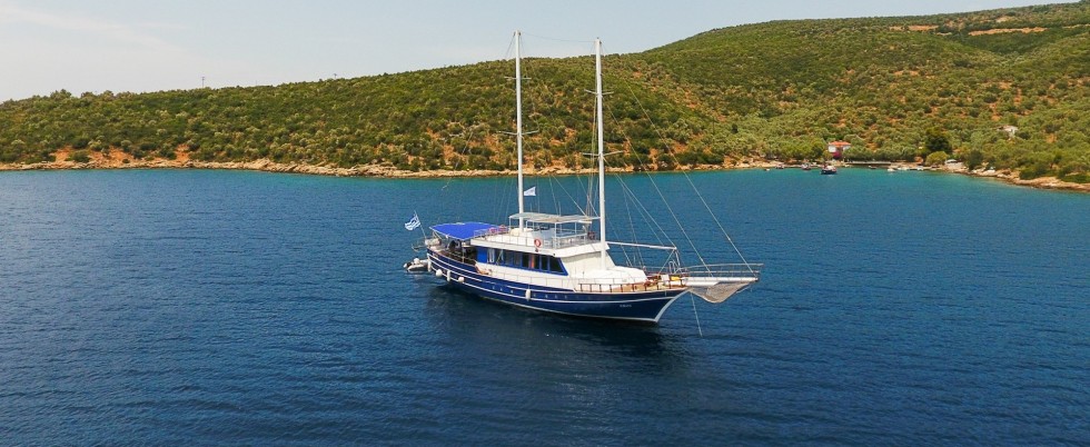 Gulet - Yacht Charter Sailica