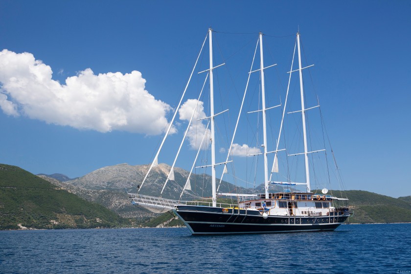 Gulet - Yacht Charter Sailica