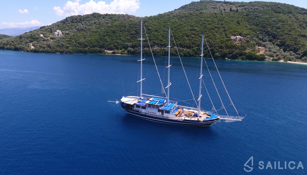 Gulet - Yacht Charter Sailica