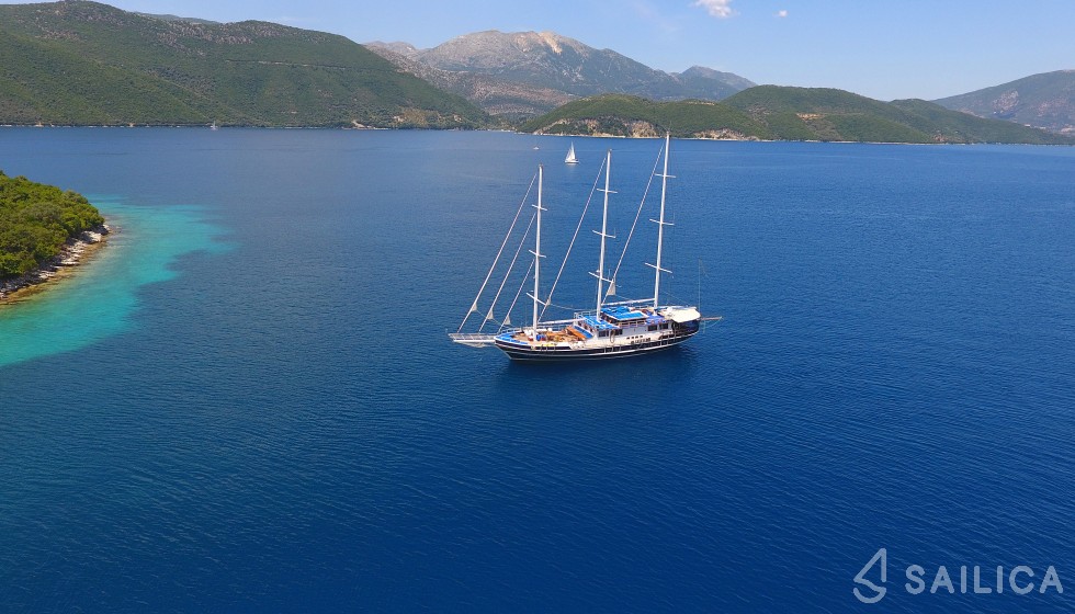 Gulet - Yacht Charter Sailica