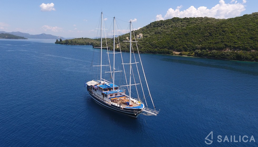 Gulet - Yacht Charter Sailica