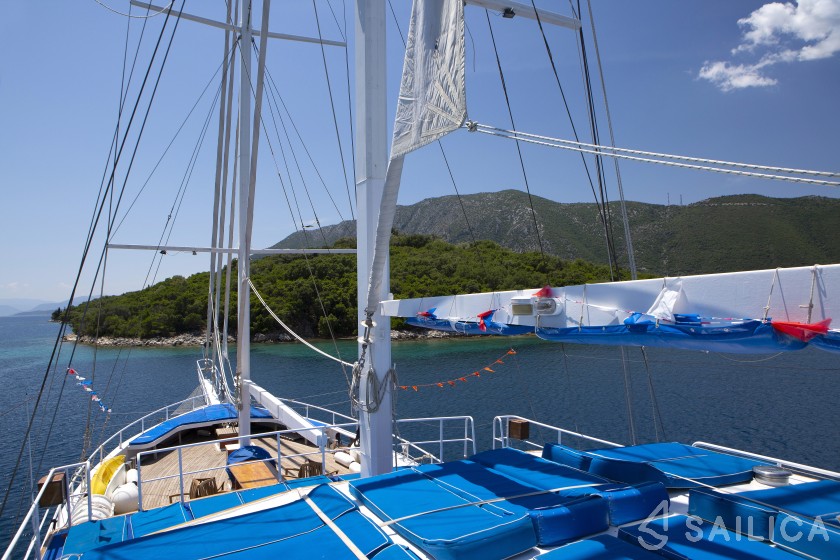 Gulet - Yacht Charter Sailica