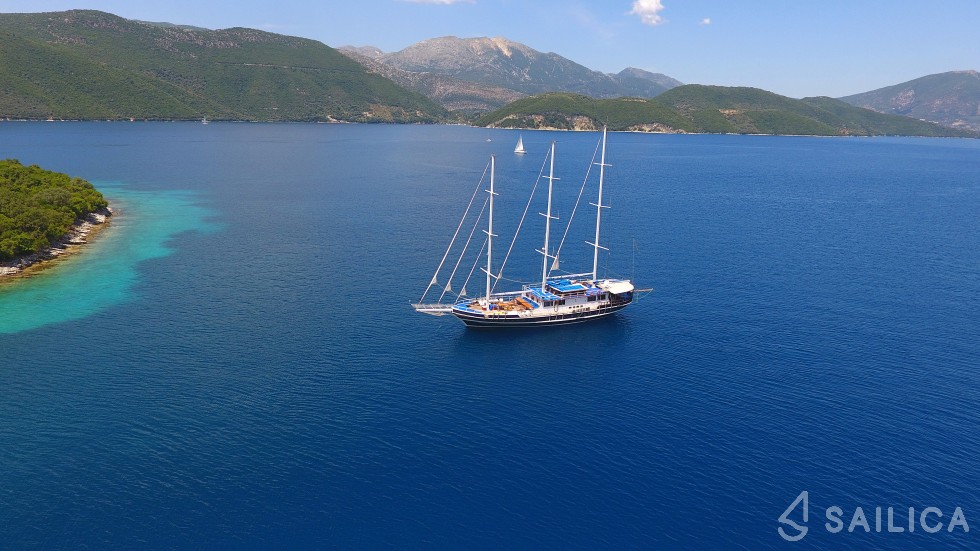 Gulet - Yacht Charter Sailica